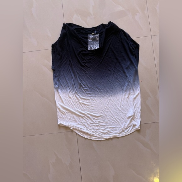 Black and White Muscle Tee with Textured Tank Top Style young fabulous & broke M - Picture 5 of 16